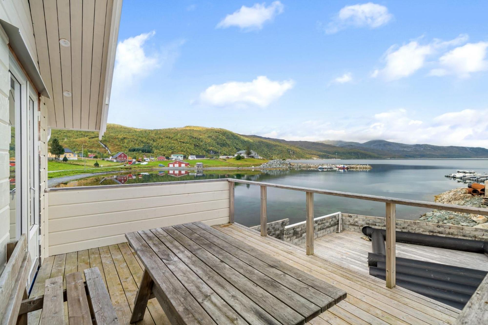 Camp Aurora Villa Karlsøy Екстериор снимка